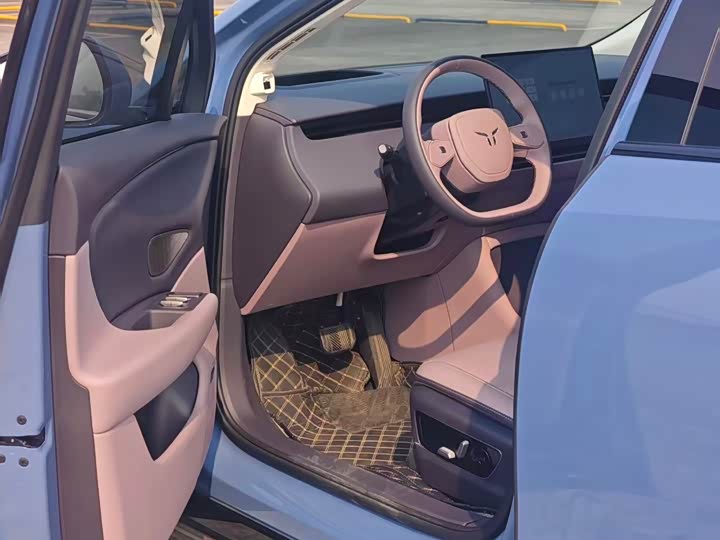 Hongqi EHS5 (Tiangong 06) 2025 2025款 660 四驱 智选版