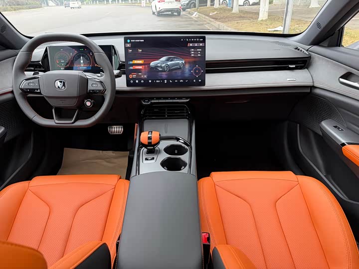 Changan UNI-V 2025 2025款 第三代 1.5T 500Bar尊贵运动型