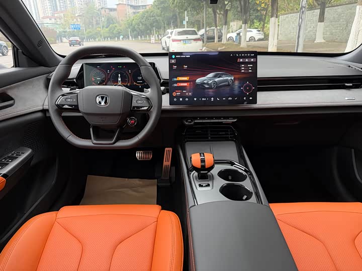 Changan UNI-V 2025 2025款 第三代 1.5T 500Bar尊贵运动型