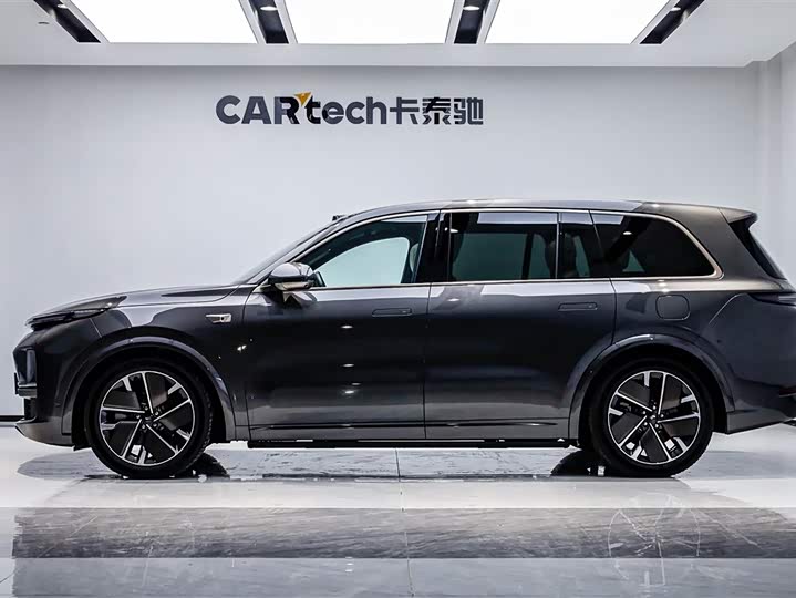 LiXiang L9 2025 2025款 Ultra 智能焕新版