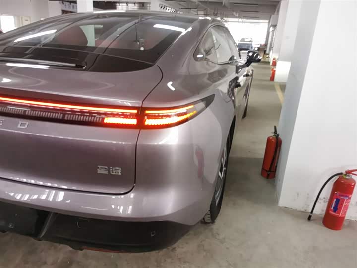 Exeed Sterra ES 2025 2025款 增程 Max 城区辅助驾驶