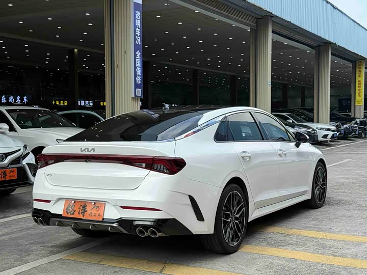 Kia K5 2021 2021款 380T GT-Line 旗舰版