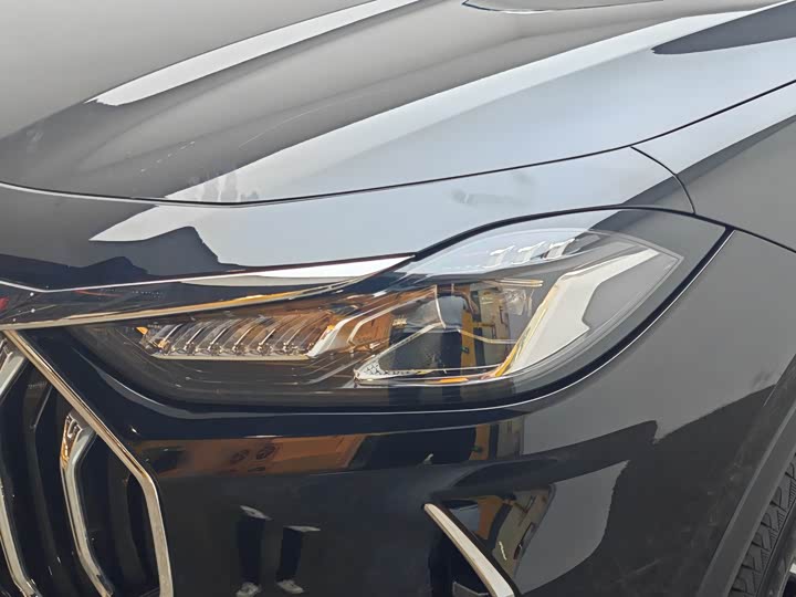 Jetour X70 Plus 2025 2025款 冠军版 1.5T DCT冠军MAX+ 5座