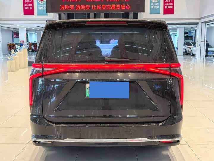 Maxus Mifa 9 2022 2022款 长续航 高山六座版