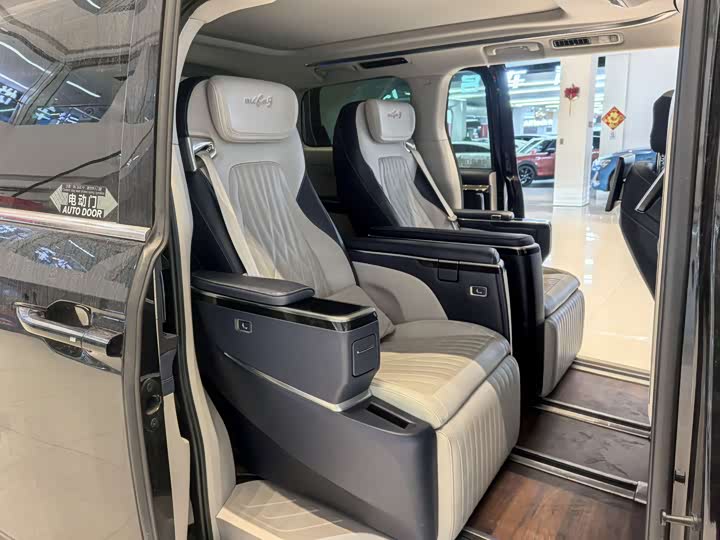 Maxus Mifa 9 2022 2022款 长续航 高山六座版