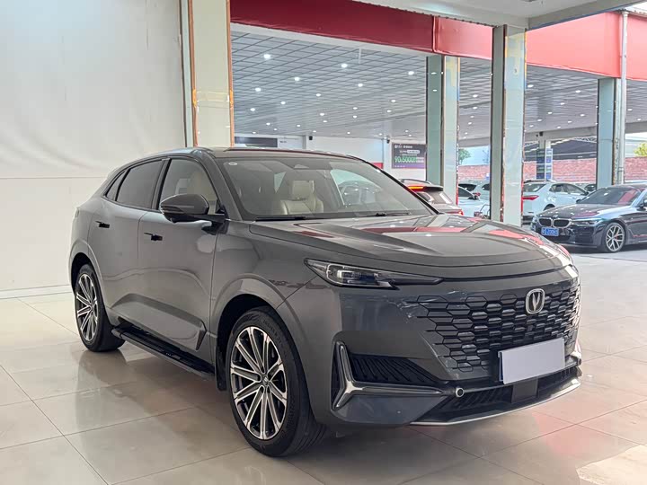 Changan UNI-K 2021 2021款 2.0T 尊贵型