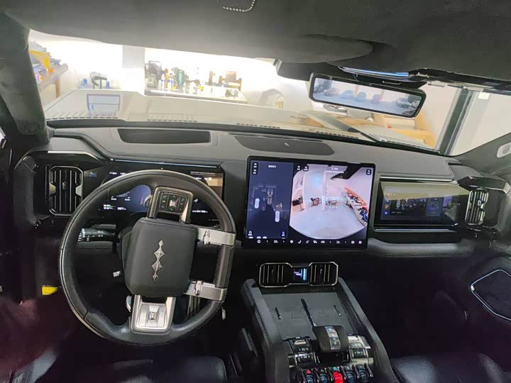 BYD FangChengBao Leopard 8 2025 2025款 智勇豪华版 7座