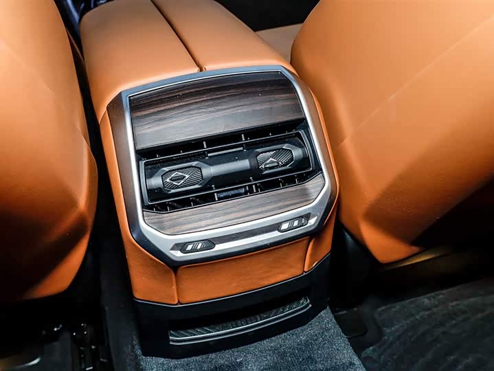 BMW 7 Series 2023 2023款 735Li M运动套装