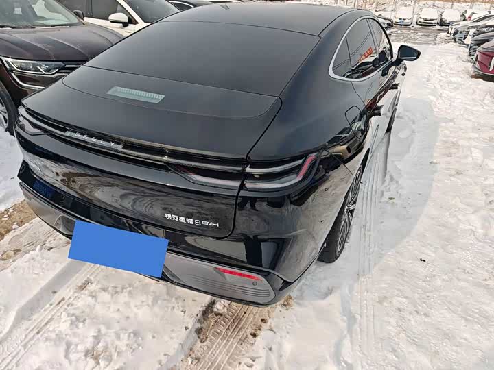 Geely Galaxy Starshine 8 EM-i 2025 2025款 130km EM-i 尊贵版