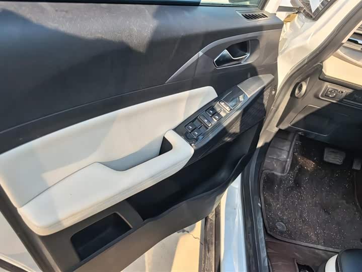 Geely Geometry E Firefly 2024 2024款 301km 星光