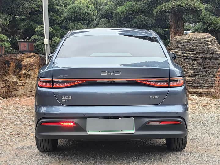 BYD Seal 05 DM-i Hybrid 2025 2025款 DM-i 智驾版 55KM豪华型