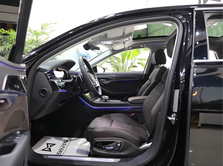 Audi A8 2025 2025款 A8L 45 TFSI quattro 豪华型