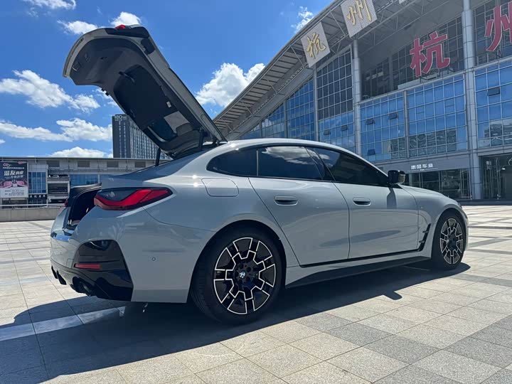 BMW 4 Series 2024 2024款 430i Gran Coupe M运动曜夜套装
