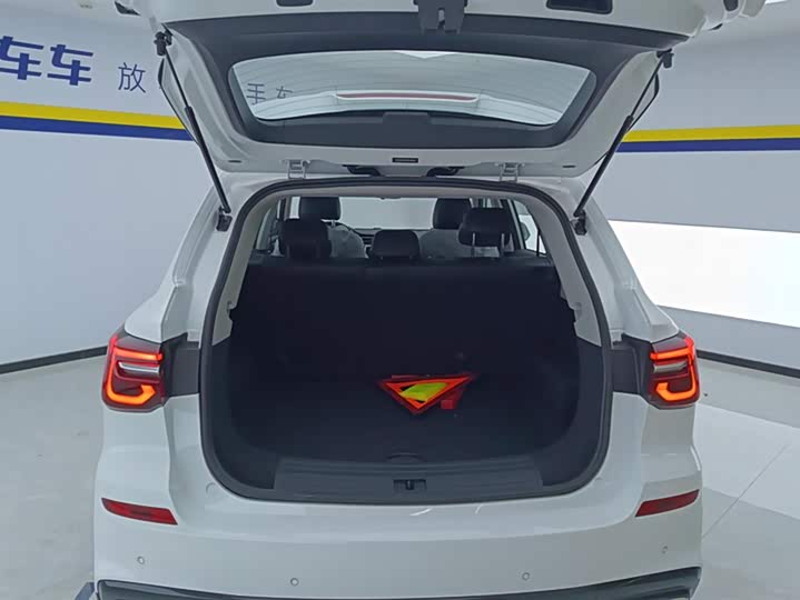 Roewe RX5 2023 2023款 PLUS 330TGI 自动领潮智惠版