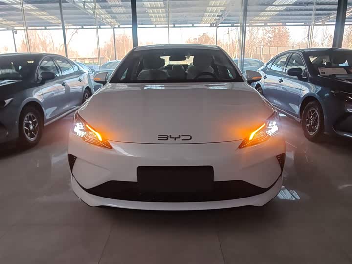 BYD Seal 05 DM-i Hybrid 2025 2025款 DM-i 智驾版 55KM豪华型