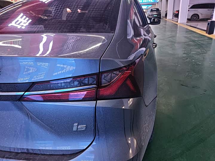 Roewe i5 2023 2023款 1.5L 手动舒享版