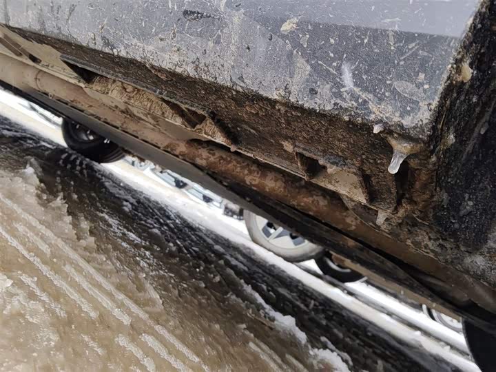 Geely Galaxy L6 2025 2025款 EM-i 140km 星舰版