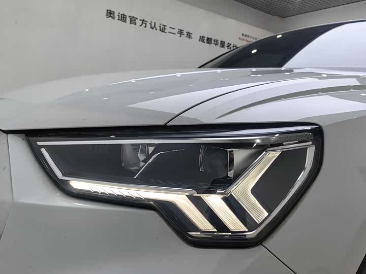 Audi Q3 2024 2024款 35 TFSI 时尚致雅型