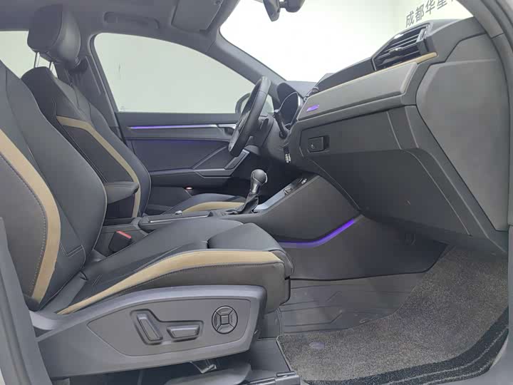 Audi Q3 2024 2024款 35 TFSI 时尚致雅型