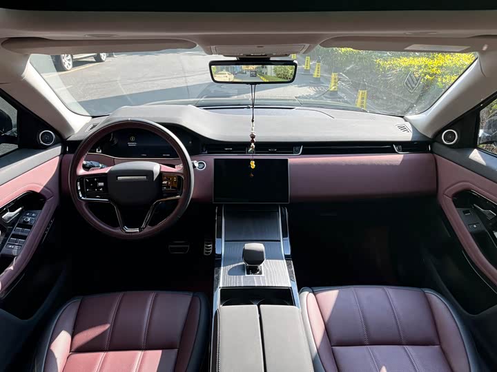 Land Rover Range Rover Evoque L 2024 2024款 揽胜极光L SE 驭光尊耀版