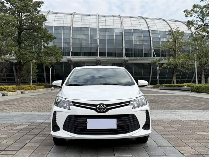 Toyota Vios 2022 2022款 1.5L 20周年纪念版