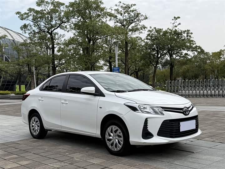 Toyota Vios 2022 2022款 1.5L 20周年纪念版
