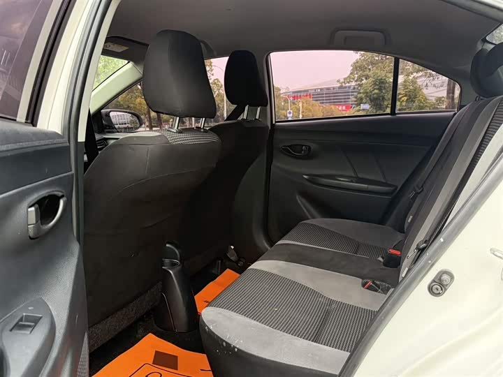 Toyota Vios 2022 2022款 1.5L 20周年纪念版