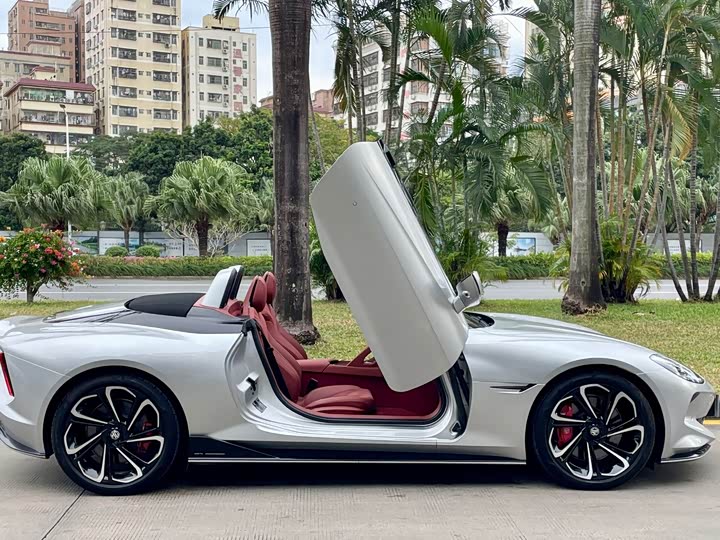 MG Motor Cyberster 2024 2024款 580km 超然致远版