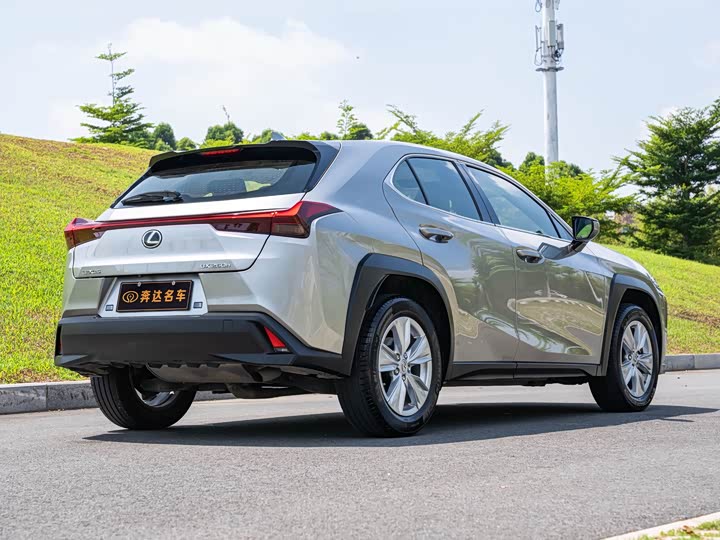 Lexus UX 2022 2022款 260h 探·酷版