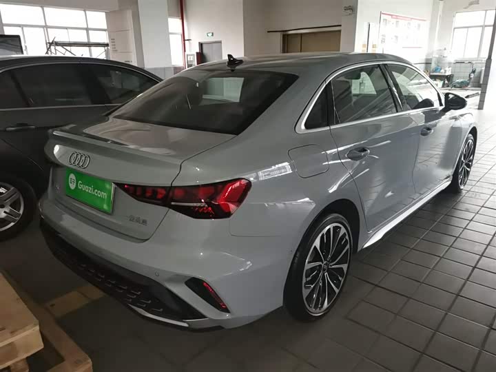 Audi A3 2025 2025款 A3L Limousine 35TFSI 飞驰尊享型 +豪华臻选包