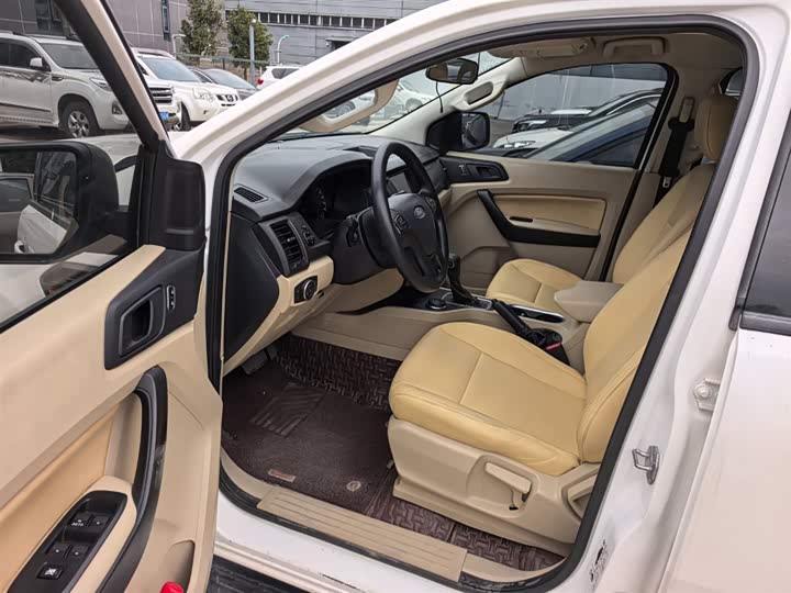Ford Everest 2020 2020款 2.3T 汽油自动四驱菁英版 5座