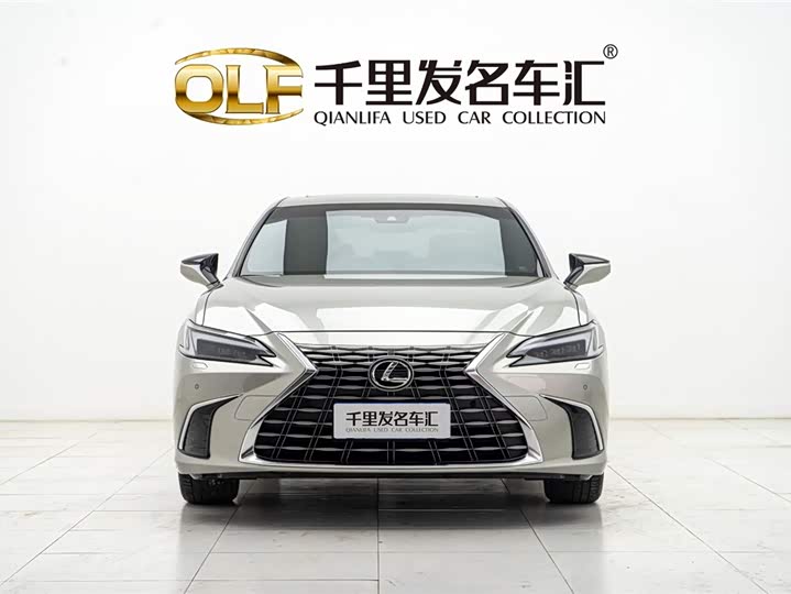 Lexus ES 2025 2025款 300h 臻享版