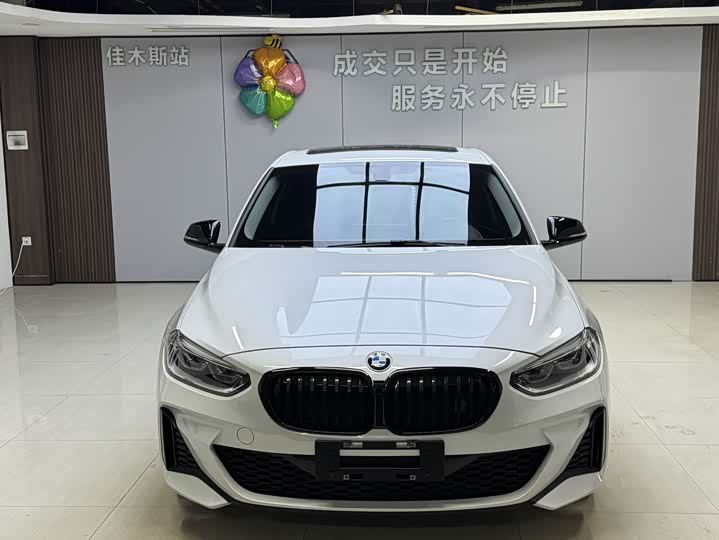 BMW 1 Series 2023 2023款 120i M运动曜夜版