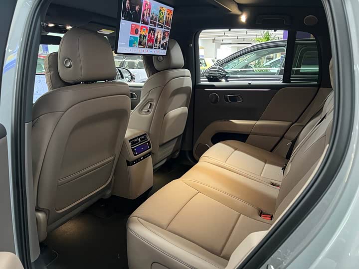 LiXiang i6 2025 2025款 四驱标准版