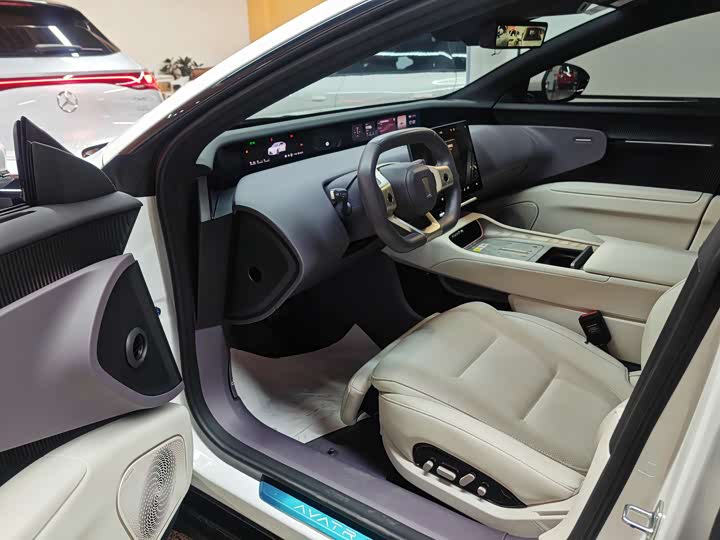 Avatr 12 2025 2025款 改款 Ultra增程版