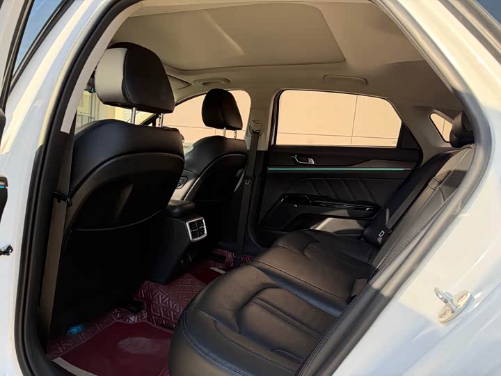 Kia K5 2021 2021款 380T GT-Line 旗舰版