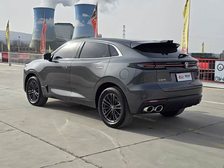 Changan UNI-K 2023 2023款 2.0T 两驱悦尚型