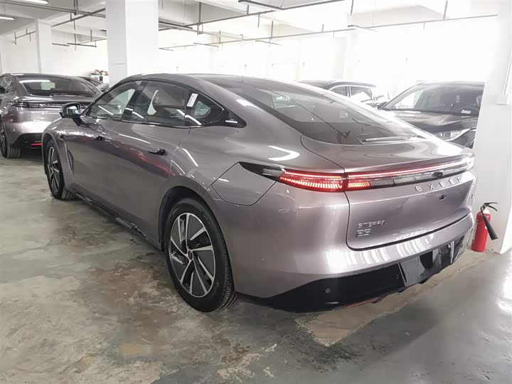 Exeed Sterra ES 2025 2025款 增程 Max 城区辅助驾驶