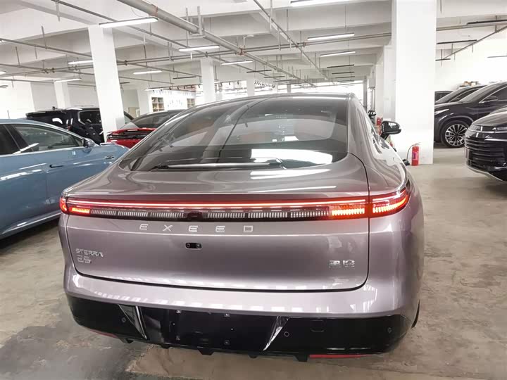 Exeed Sterra ES 2025 2025款 增程 Max 城区辅助驾驶