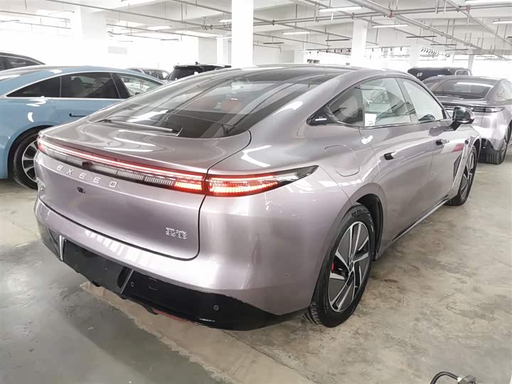 Exeed Sterra ES 2025 2025款 增程 Max 城区辅助驾驶