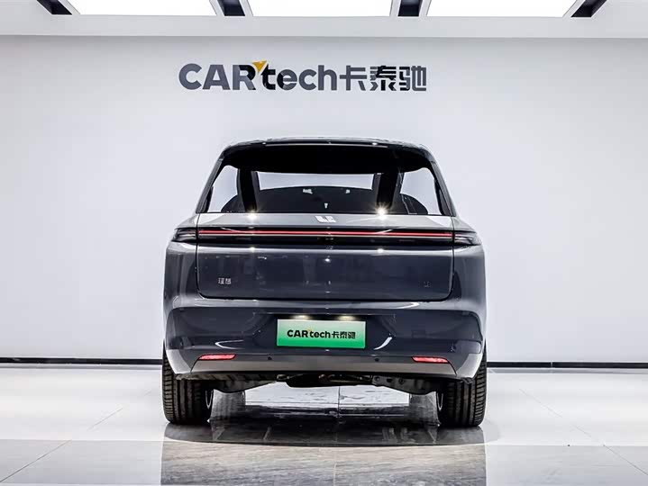 LiXiang L8 2025 2025款 Pro 智能焕新版