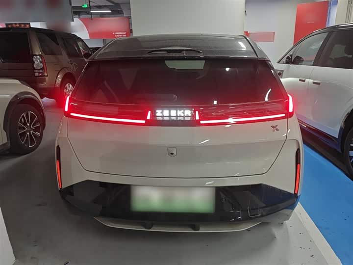 Zeekr X 2025 2025款 四座后驱魔方版