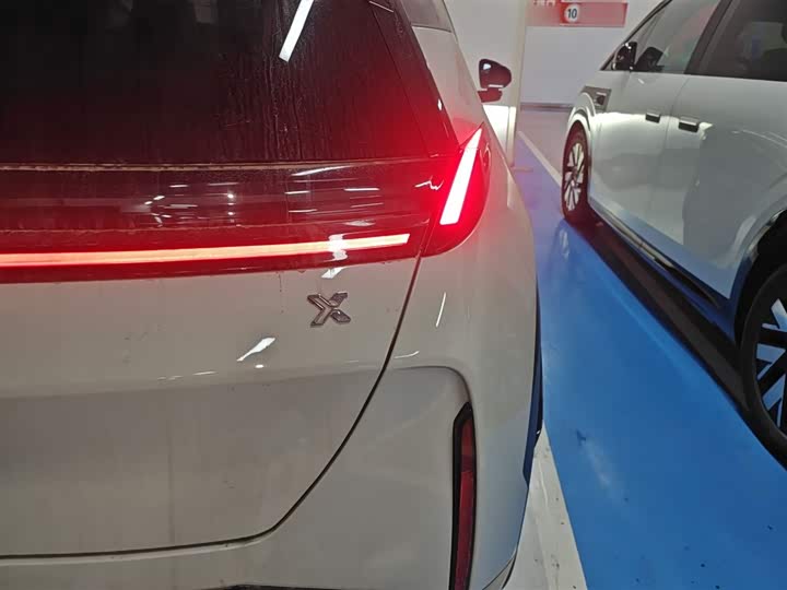 Zeekr X 2025 2025款 四座后驱魔方版