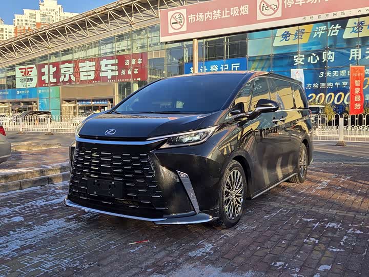 Lexus LM 2023 2023款 500h 六座尊崇版