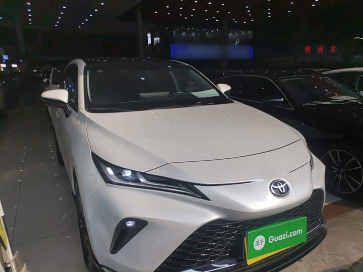 Toyota Venza 2023 2023款 2.0L CVT两驱尊贵版