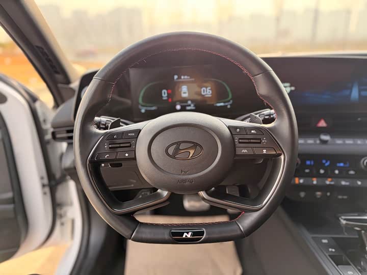 Hyundai Elantra N line 2023 2023款 240TGDi DCT N Line LUX尊贵版