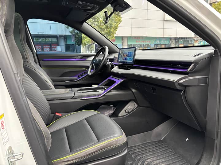 Haval H6S 2022 2022款 2.0T 两驱智跑版