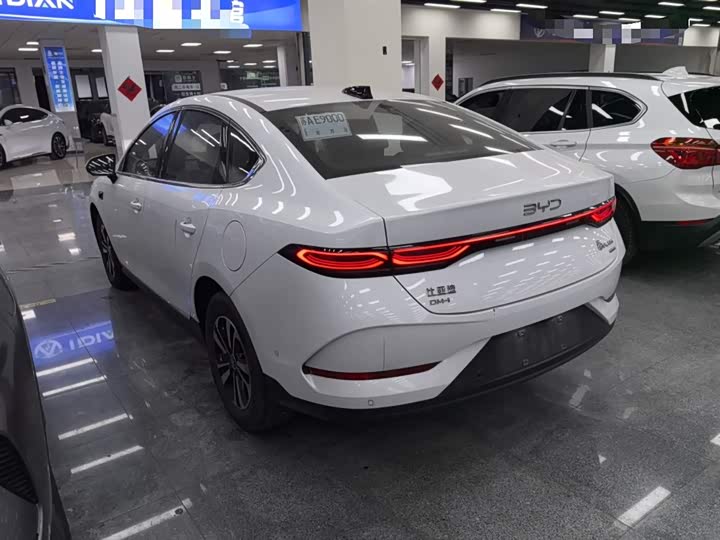 BYD Qin Plus 2025 2025款 DM-i 智驾版 120KM超越型