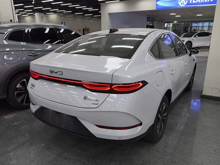 BYD Qin Plus 2025 2025款 DM-i 智驾版 120KM超越型