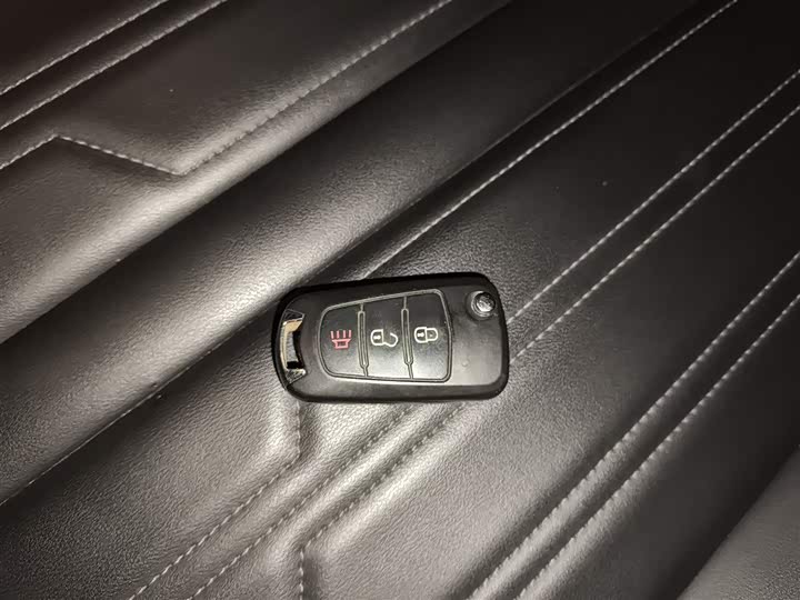 Great Wall King Kong Poer 2023 2023款 2.0T自动柴油两驱精英型平箱GW4D20M